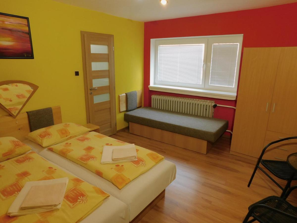 Pod Dubom Apartment Liptovsky Mikulas Bagian luar foto