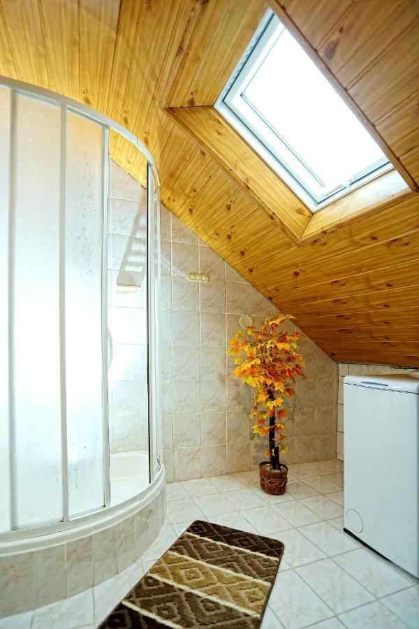 Pod Dubom Apartment Liptovsky Mikulas Ruang foto